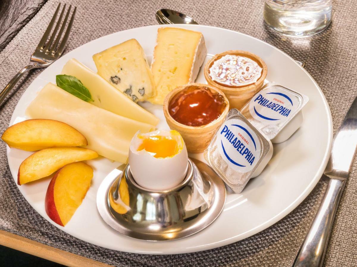 Walhalla Hotel Regensburg Hoeferer 4 Sterne Superior เทเกิร์นไฮม์ ภายนอก รูปภาพ